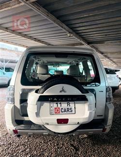 ميتسوبيشي باجيرو